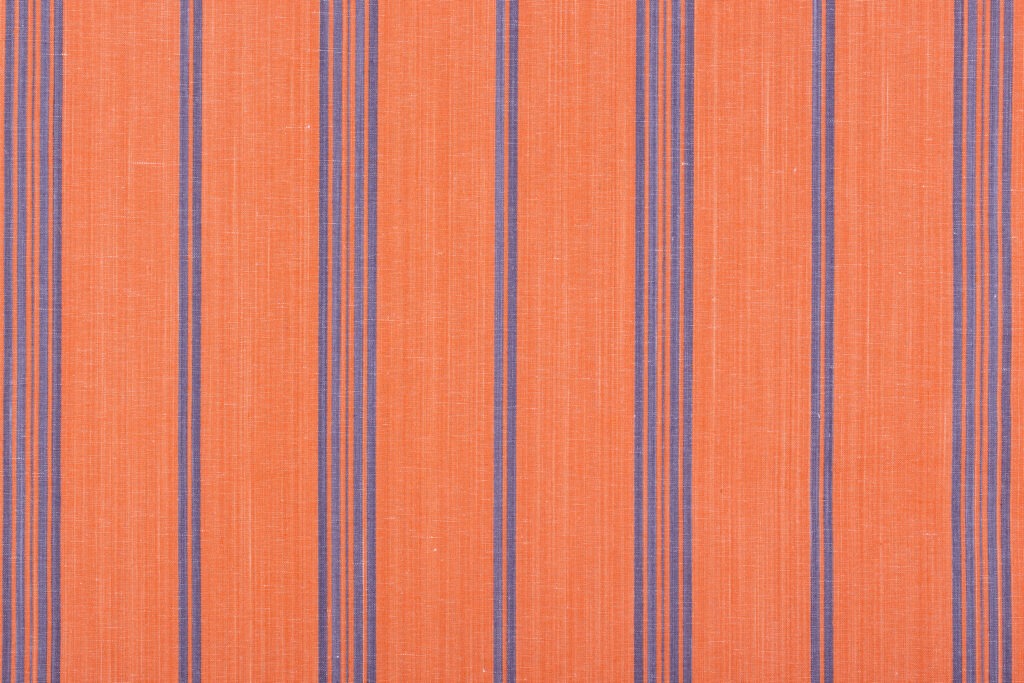 Tela mallorquina modelo 211 en gris y naranja de Teixits Vicens