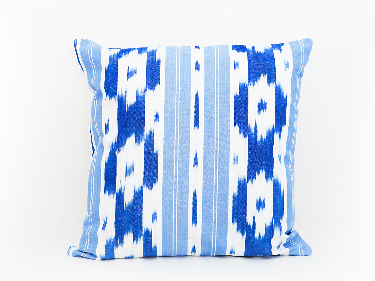 Ikat kissen 104 Blau