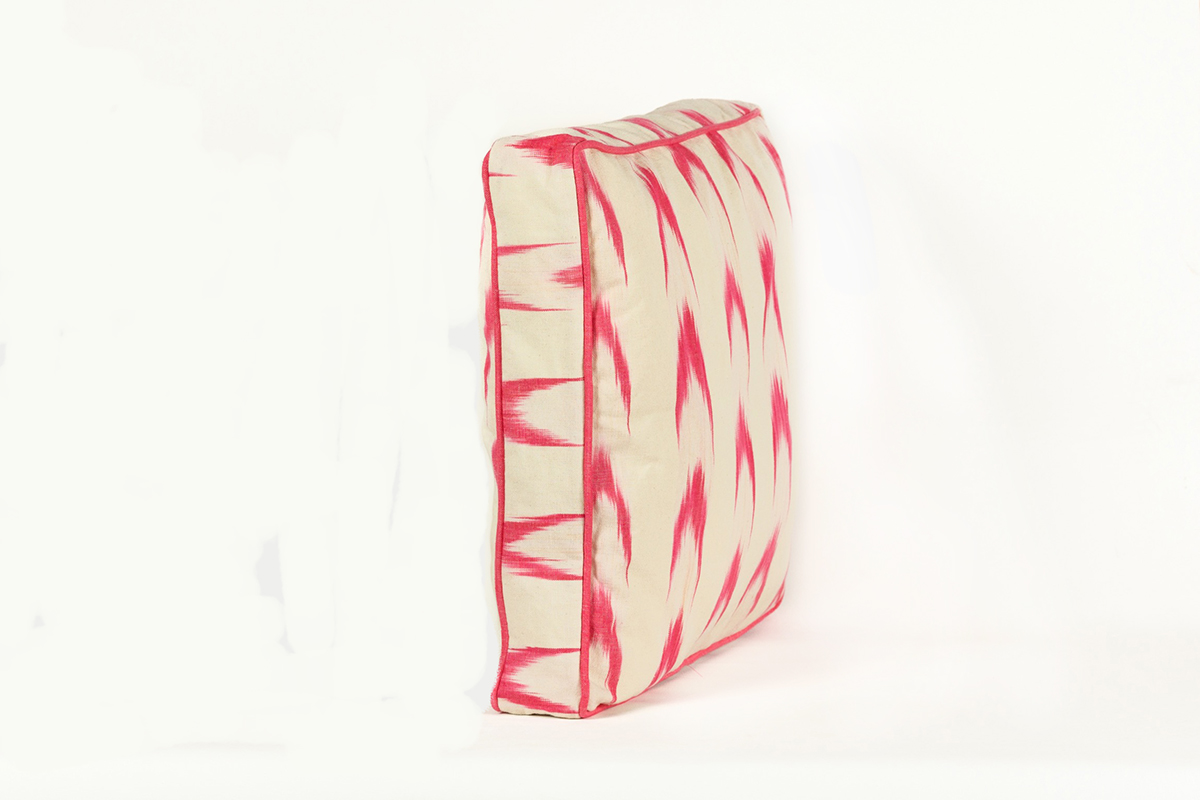 Cojín platabanda tela Mallorquina ikat 61 Rosa fucsia - Image 2