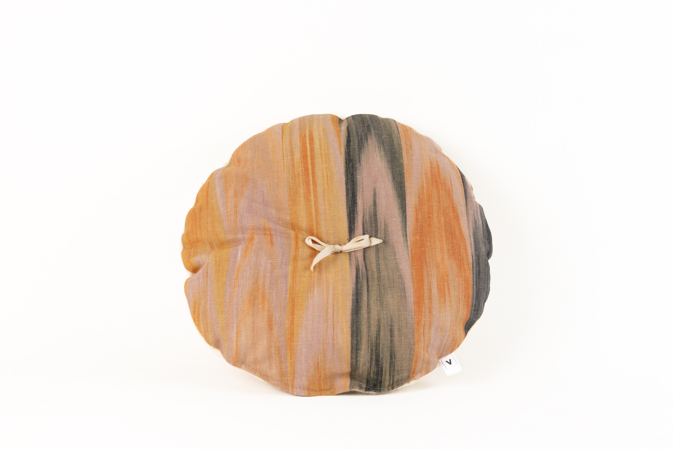 Round cushion Llanatura ikat 200 Beige