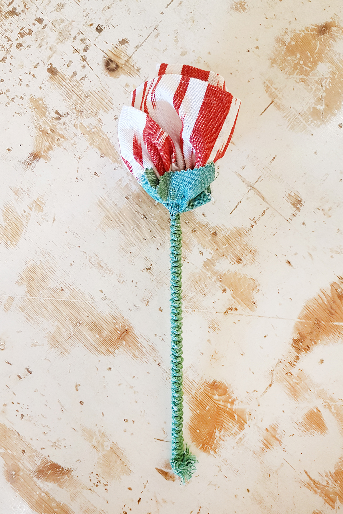 Flor de tela Mallorquina ikat vermell