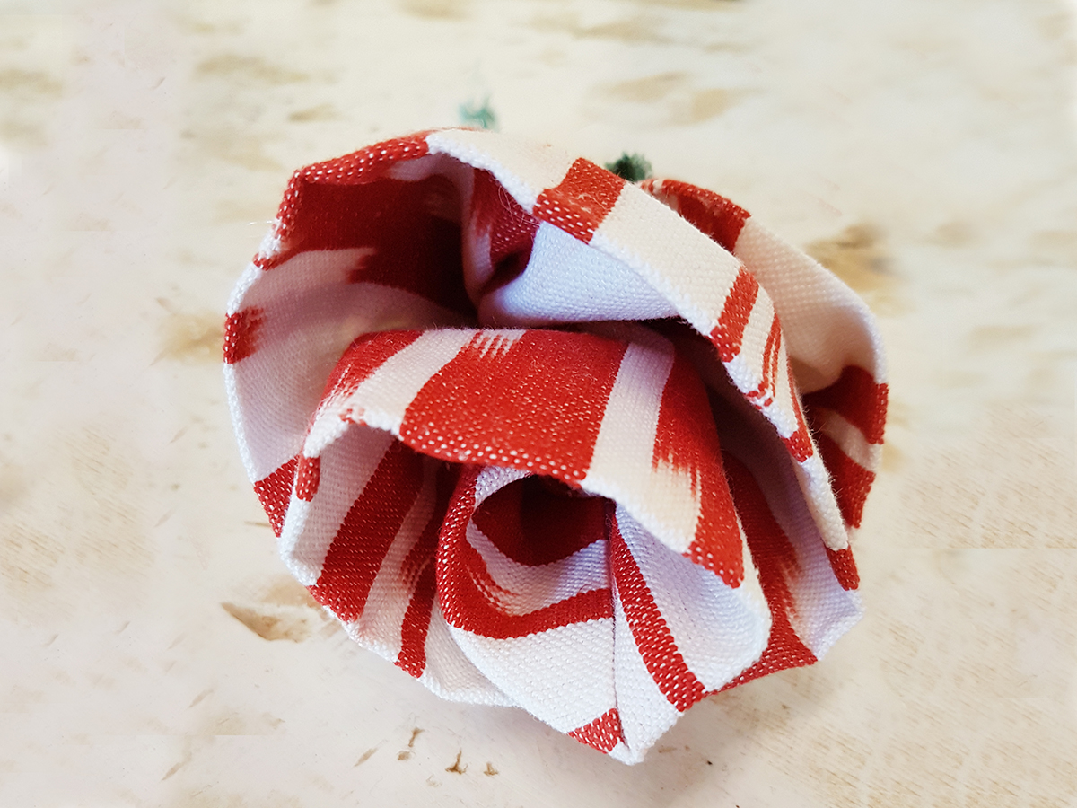 Flor de tela Mallorquina ikat vermell - Imatge 2